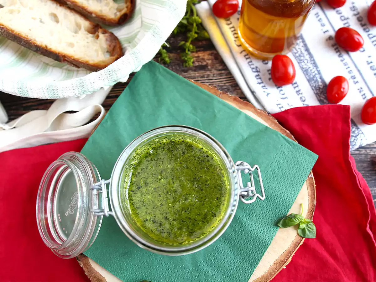 Pesto hijau buatan sendiri - pesto alla genovese - foto 4