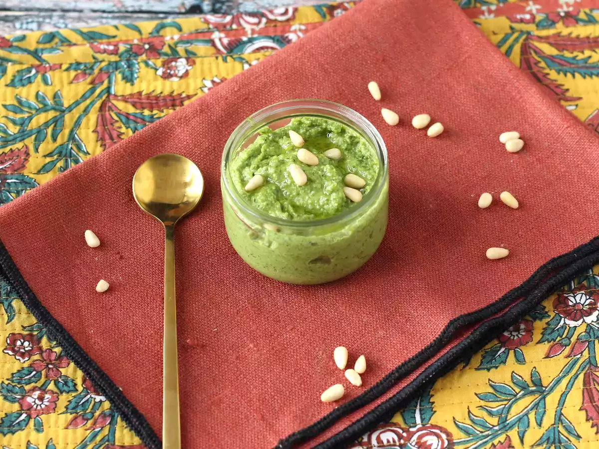 Pesto roket yang segar dan lembut dalam 5 menit - foto 4