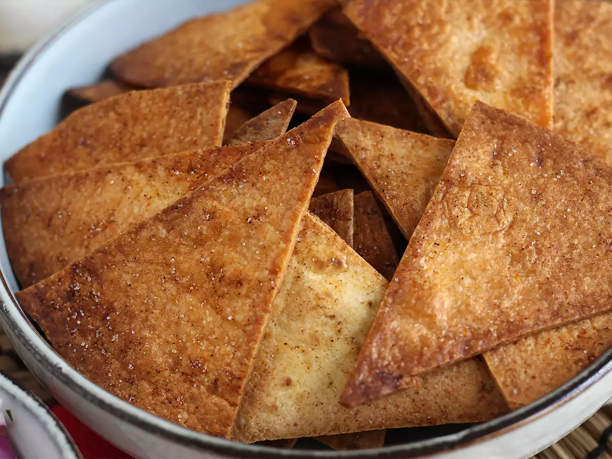 Pico de gallo dan keripik tortilla buatan sendiri - foto 2