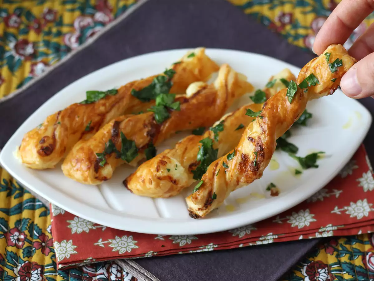 Pilin Puff Pastry Keju dengan Air Fryer - foto 3