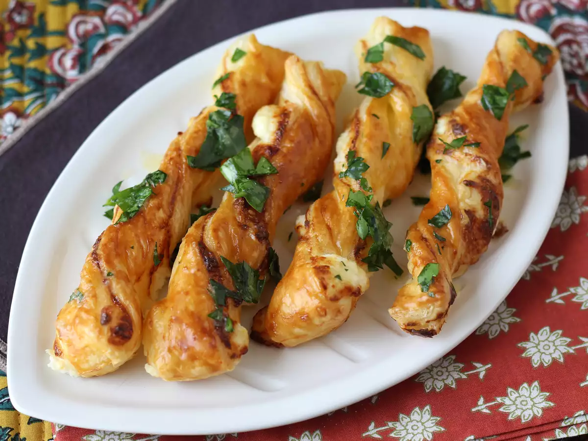 Pilin Puff Pastry Keju dengan Air Fryer - foto 4