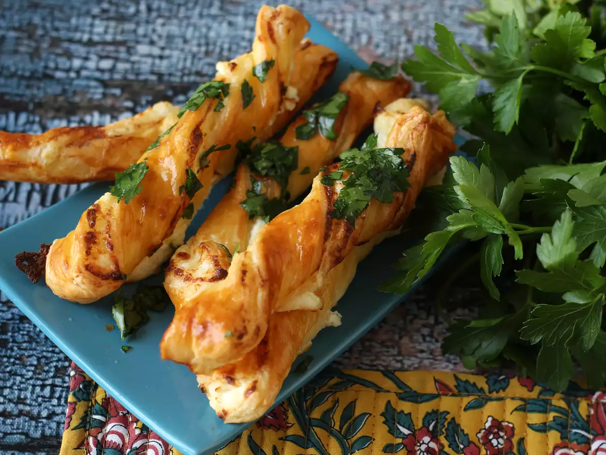 Pilin Puff Pastry Keju dengan Air Fryer - foto 5