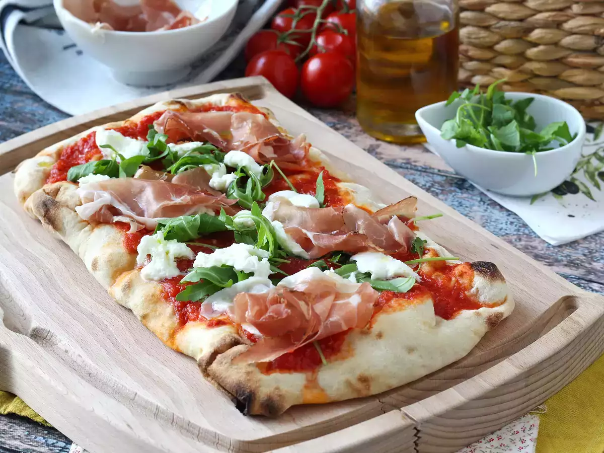 Pinsa lezat yang sangat cepat dibuat - foto 2