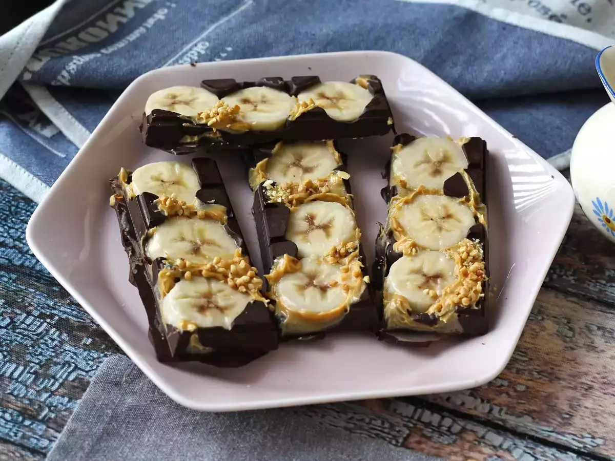 Pisang mini, selai kacang, dan cokelat batangan, sangat lezat tanpa tambahan gula - foto 3
