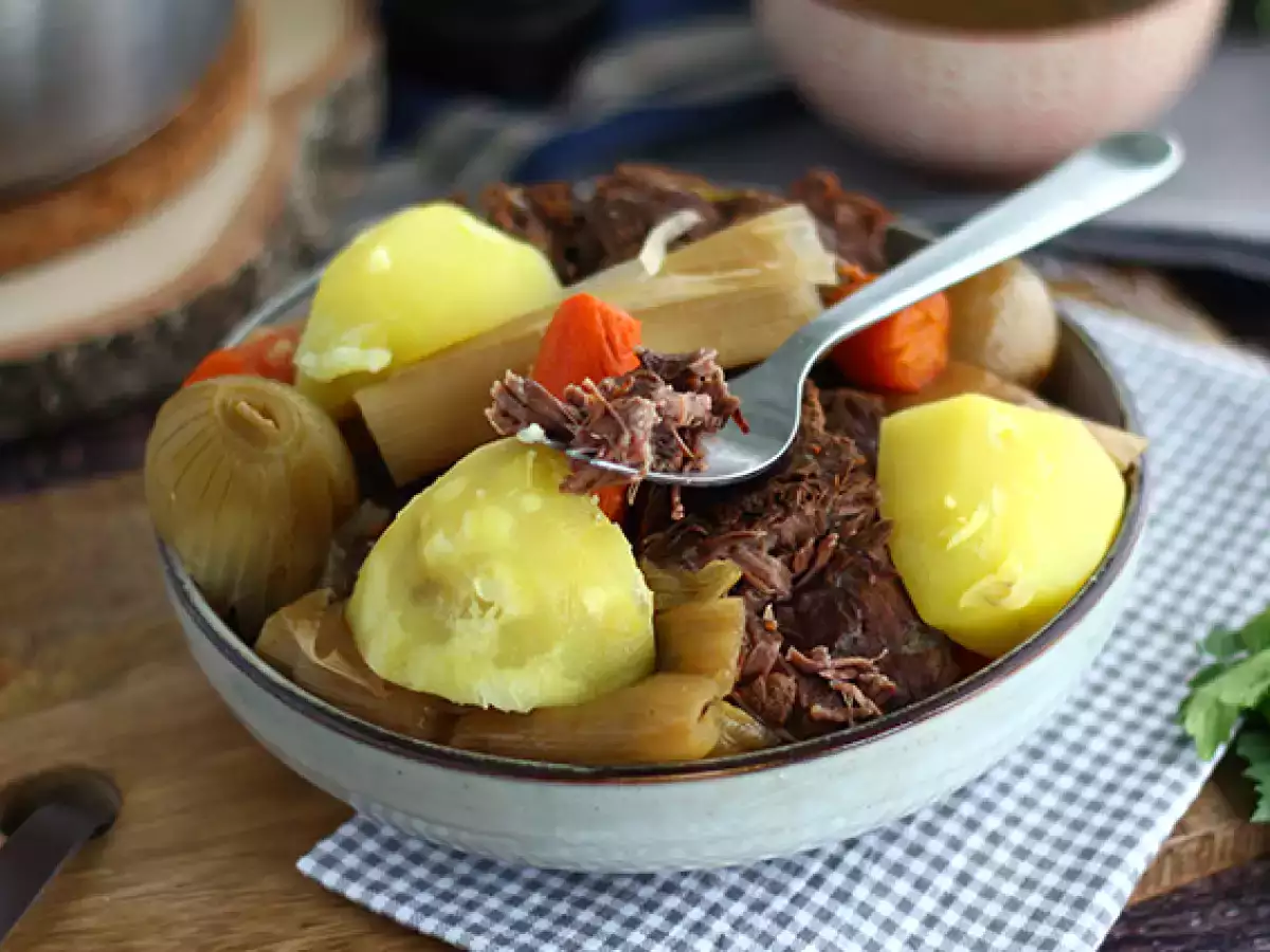 Pot-au-feu: hidangan klasik Prancis yang sederhana - foto 3