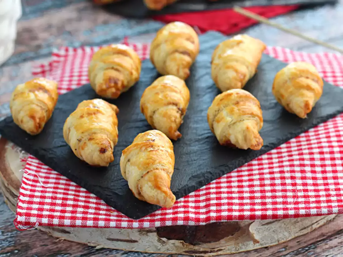 Puff pastry croissant dengan ham dan fromage frais - foto 4