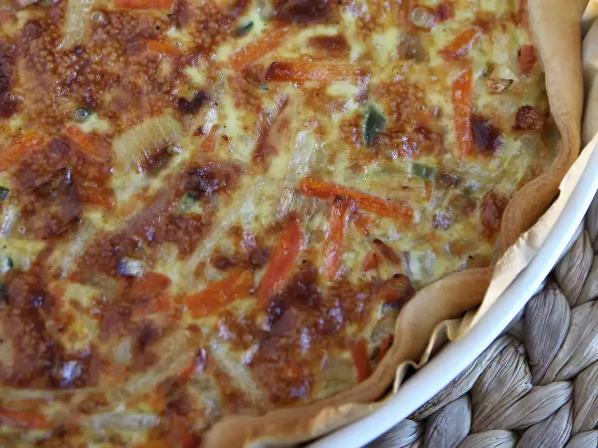Quiche sayuran dan daging asap yang disukai semua orang! - foto 2