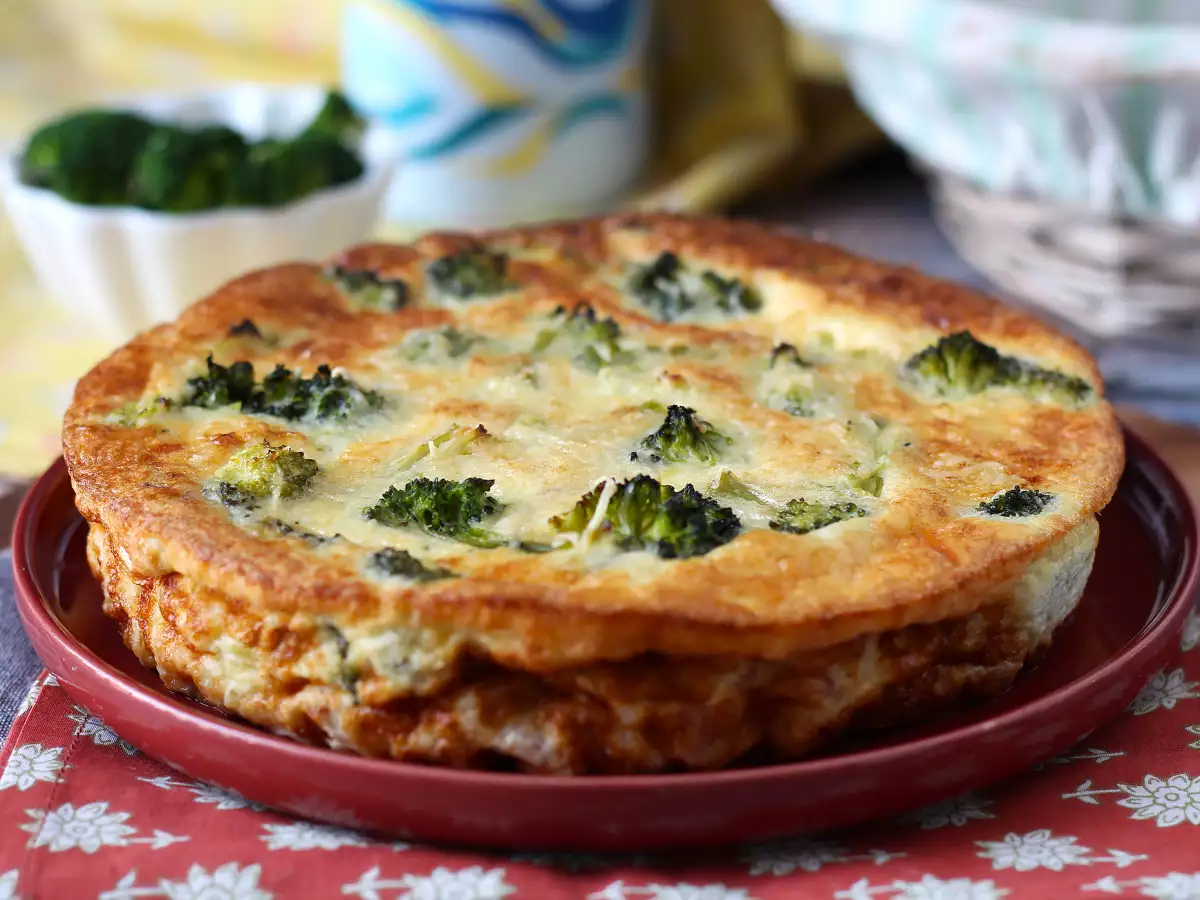 Quiche Tanpa Kulit dengan Brokoli, Pancetta, dan Keju Cottage - foto 2