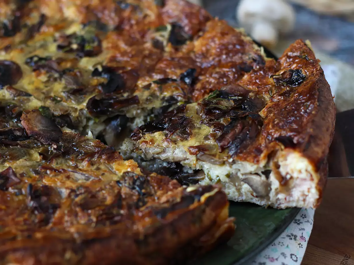 Quiche Tanpa Kulit dengan Jamur, Bacon, dan Cottage Cheese - foto 4