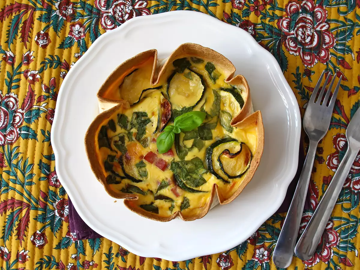 Quiche Tanpa Kulit dengan Tortilla? Bisa! Resep Ringan - foto 5