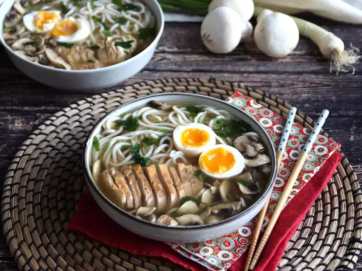 Ramen ayam: versi mudah dari hidangan Asia yang ikonik ini! - foto 4