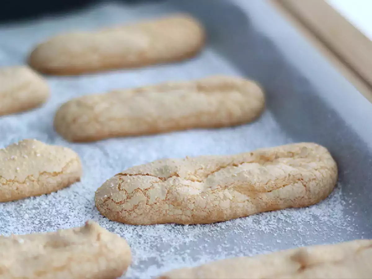 Resep Biskuit Ladyfinger Bebas Gluten yang Anti Gagal - foto 3