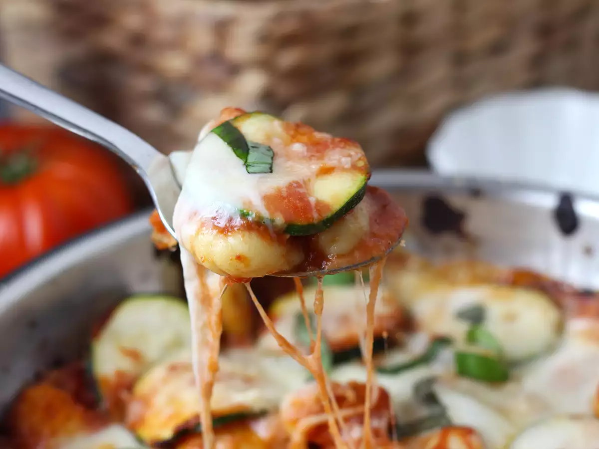 Resep cepat gratin gnocchi dengan zucchini dan mozzarella - foto 3