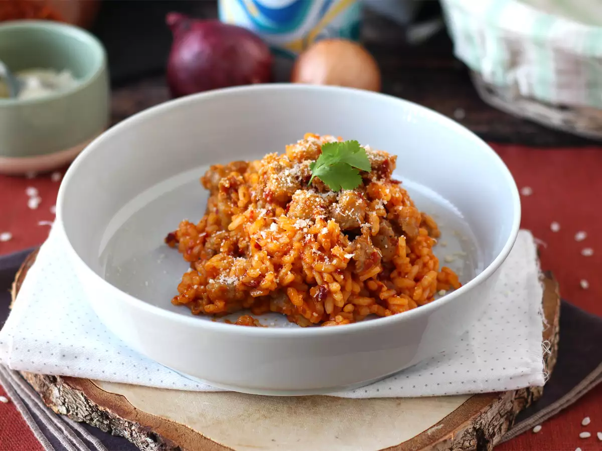 Risotto 'nduja dan sosis, hidangan pertama dengan cita rasa yang kuat - foto 2