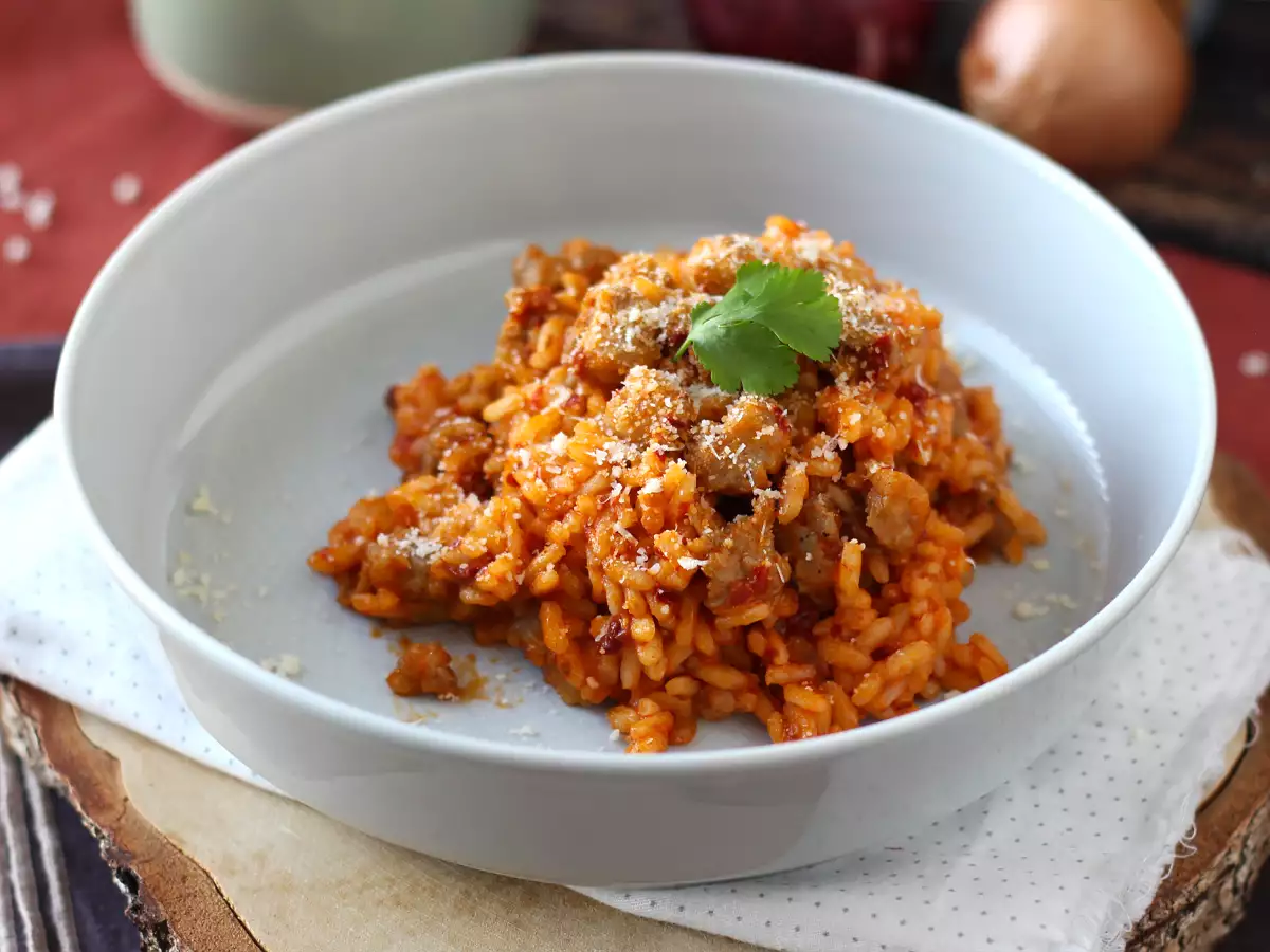 Risotto 'nduja dan sosis, hidangan pertama dengan cita rasa yang kuat - foto 3