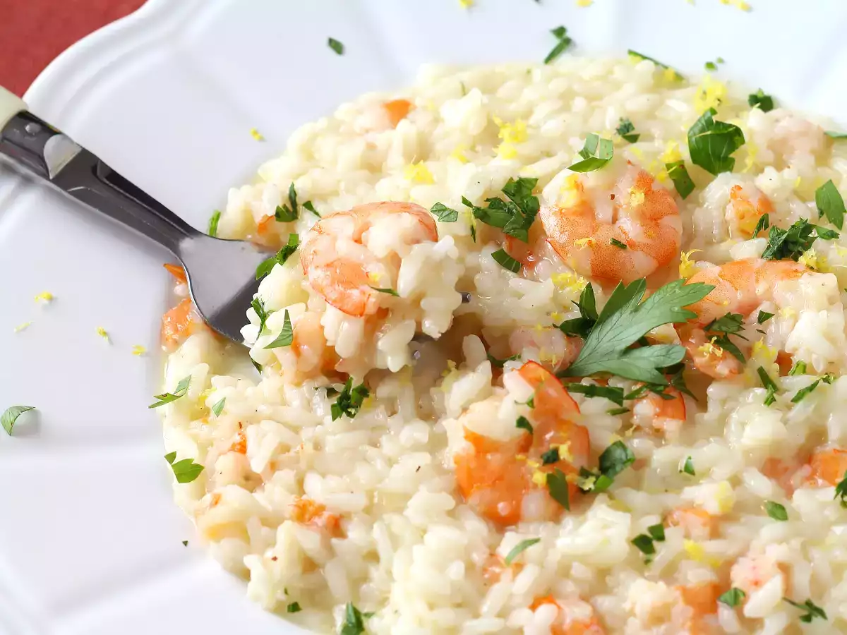 Risotto udang dan lemon, hidangan pertama yang elegan dan mudah - foto 2