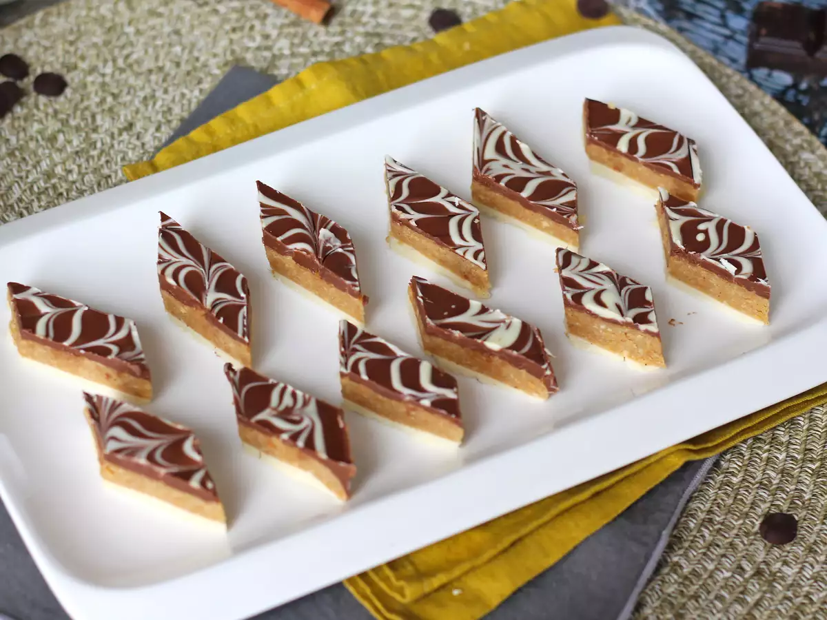 Rkhama, kacang Maroko dan cokelat manis yang tidak membutuhkan oven - foto 4