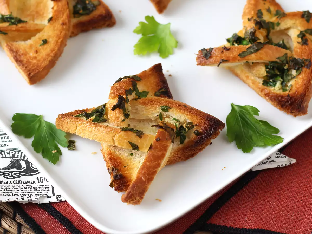 Roti bawang putih gaya bintang dengan roti sandwich - foto 5