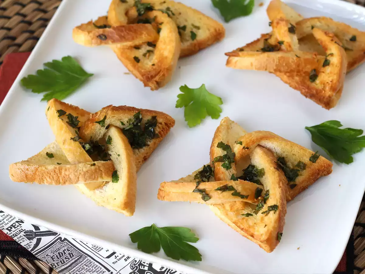 Roti bawang putih gaya bintang dengan roti sandwich - foto 6