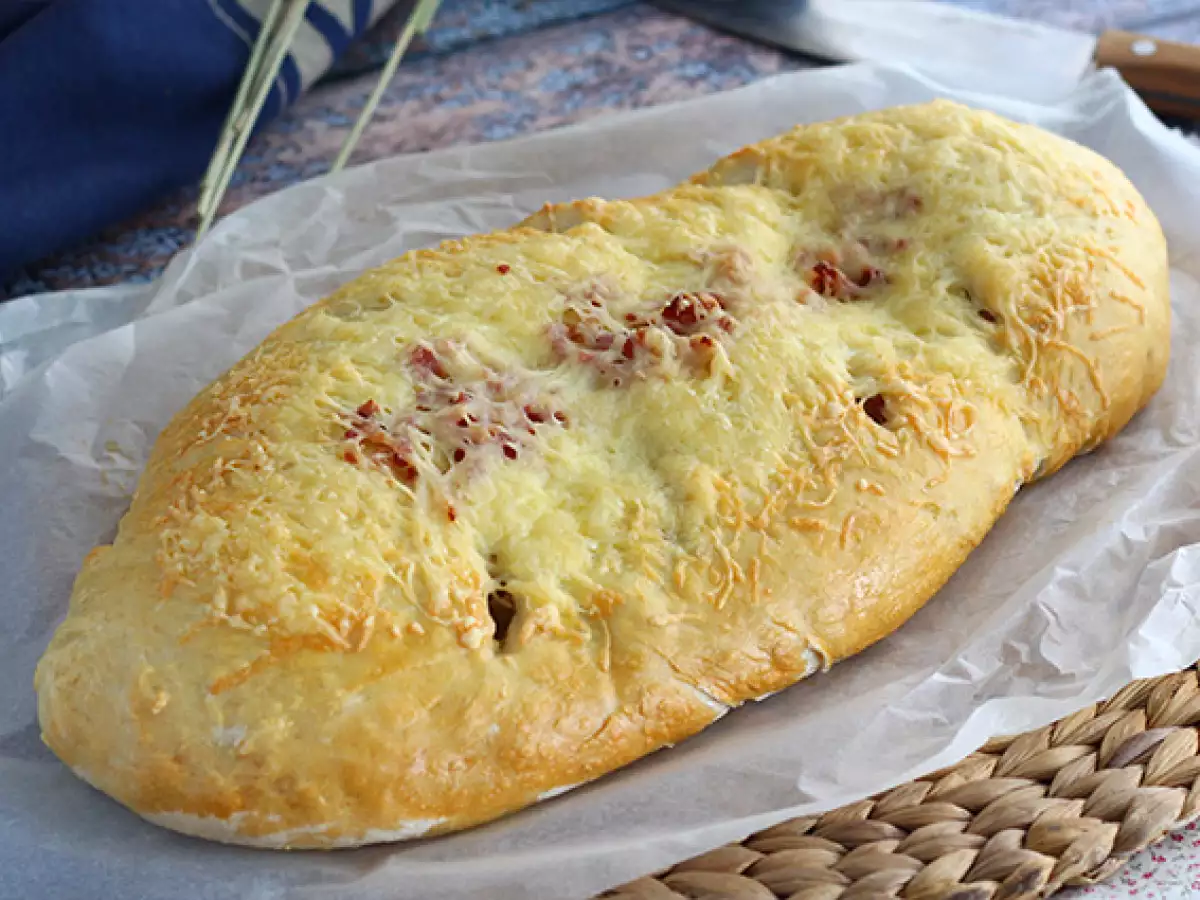 Roti Fougasse dengan Bacon dan Bawang Bombay - foto 4