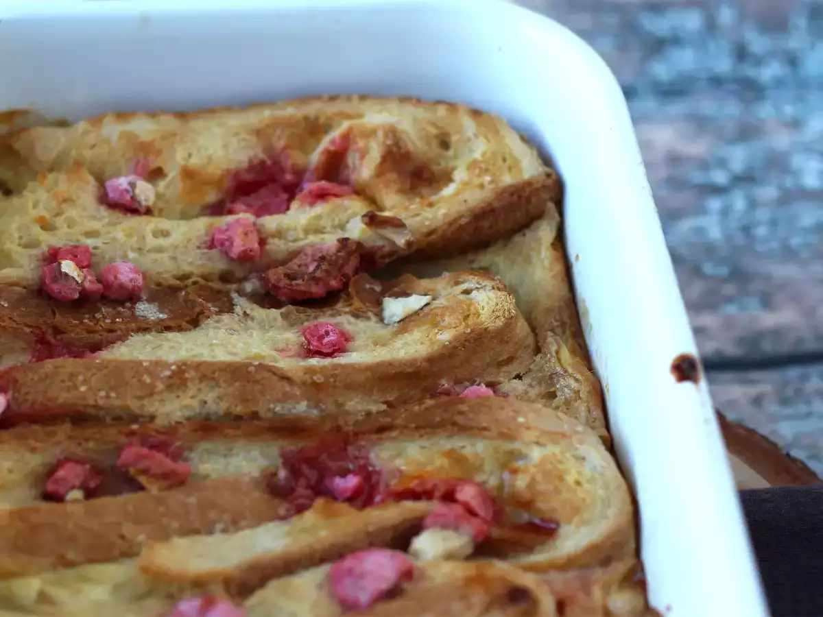 Roti panggang Prancis dengan topping praline merah muda, resep ultra-gourmet - foto 3