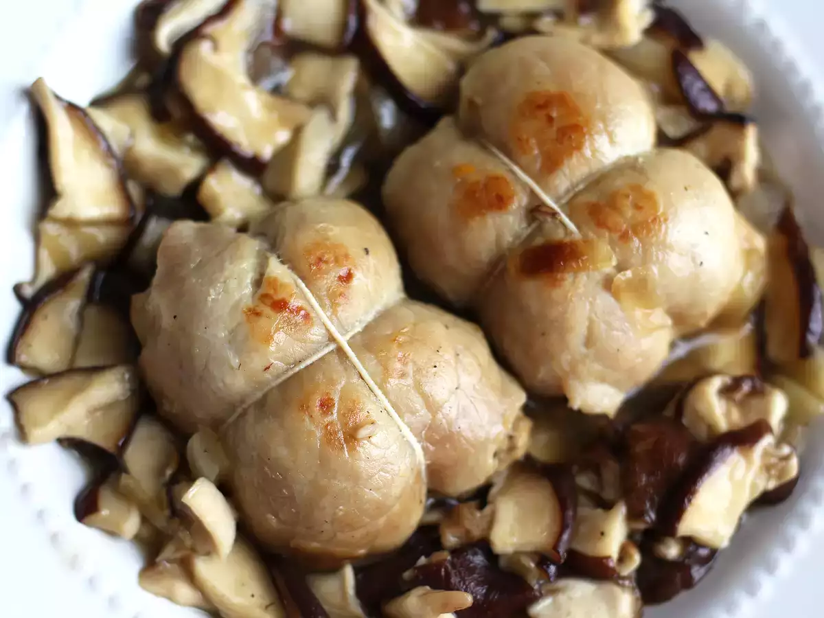 Roulades daging babi dengan saus jamur - foto 3