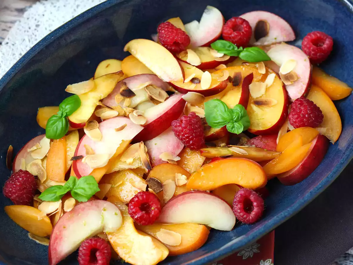 Salad buah: persik, aprikot, raspberry, dan banyak lagi! - foto 2