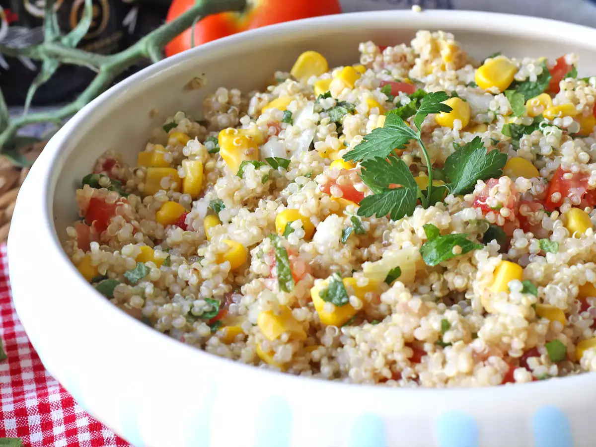 Salad quinoa dengan rasa tabbouleh: Menyegarkan dan bahkan lebih sehat - foto 4