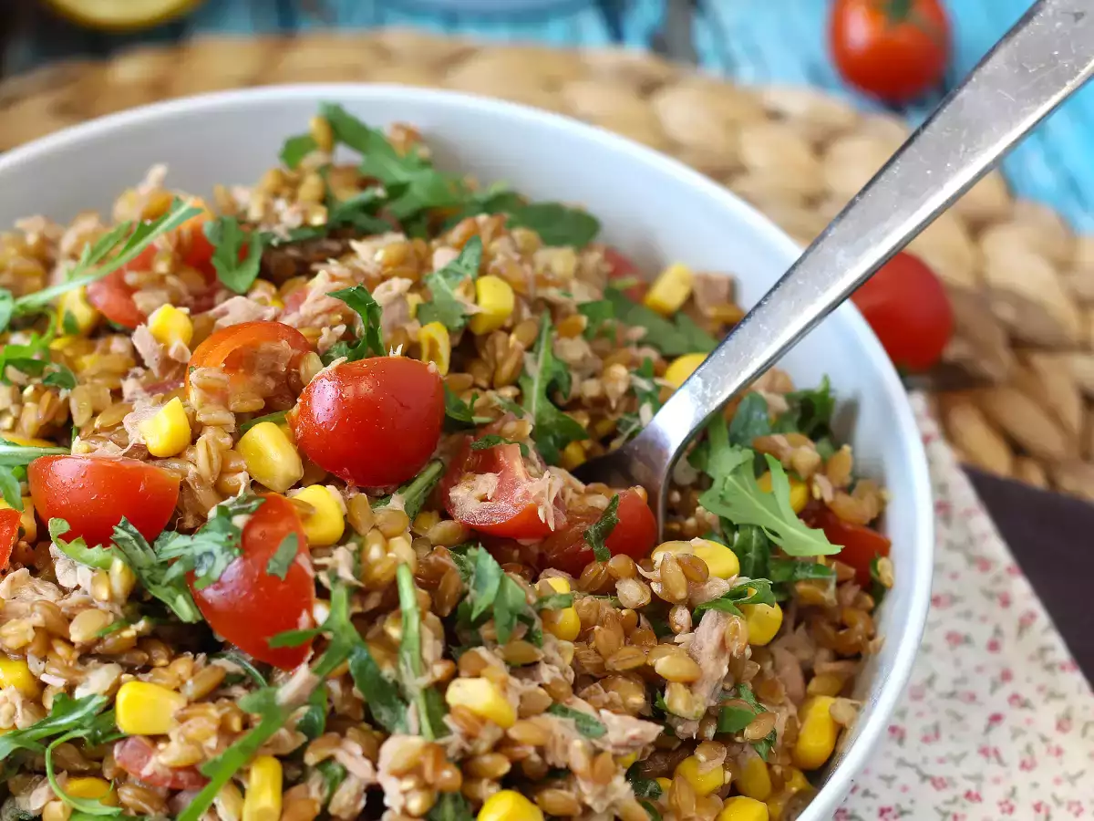 Salad tuna dan tuna: resep yang ringan, lezat, dan sempurna sepanjang tahun - foto 5