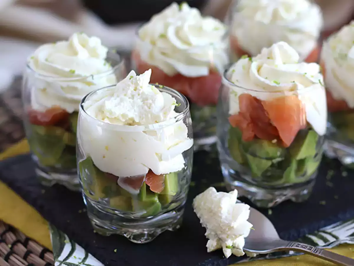 Salmon asap dan alpukat verrines - foto 5