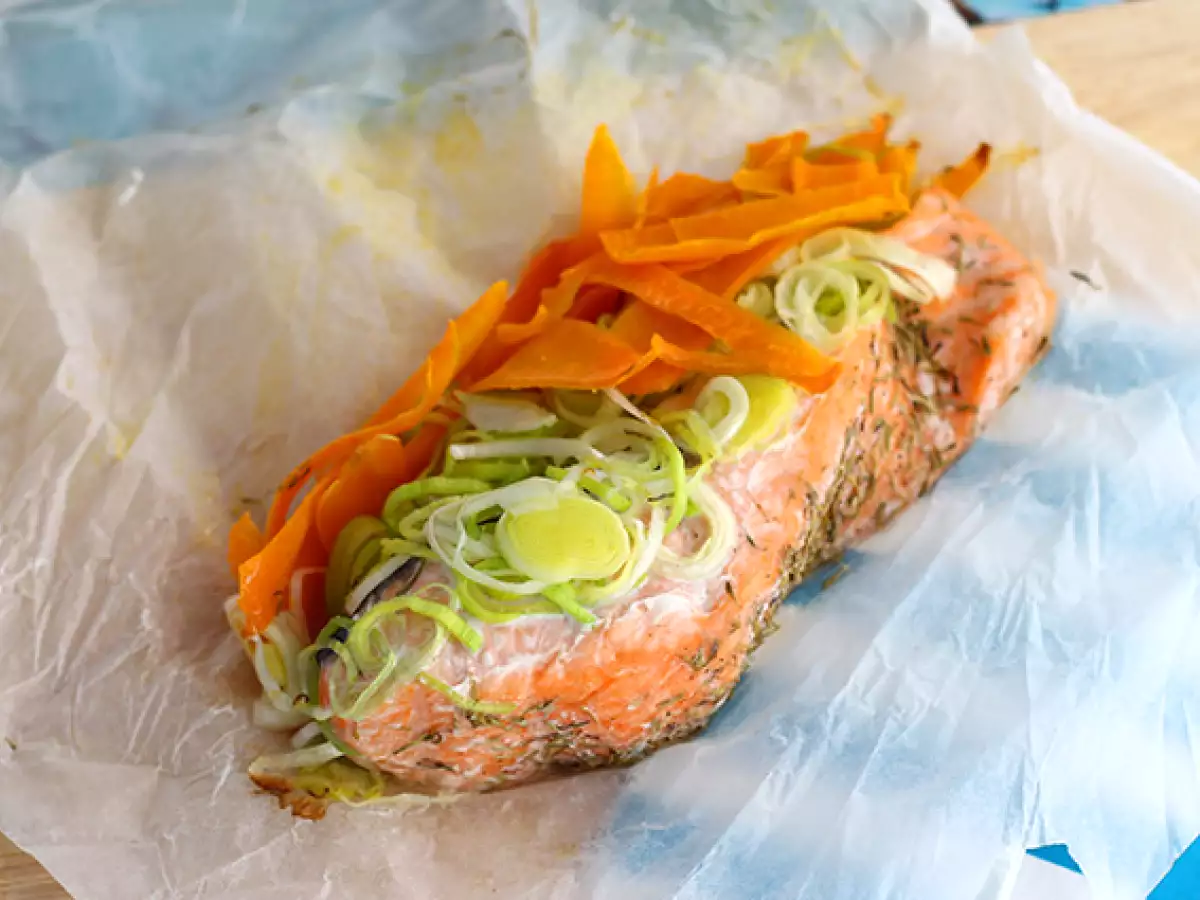 Salmon Panggang dalam Papillote