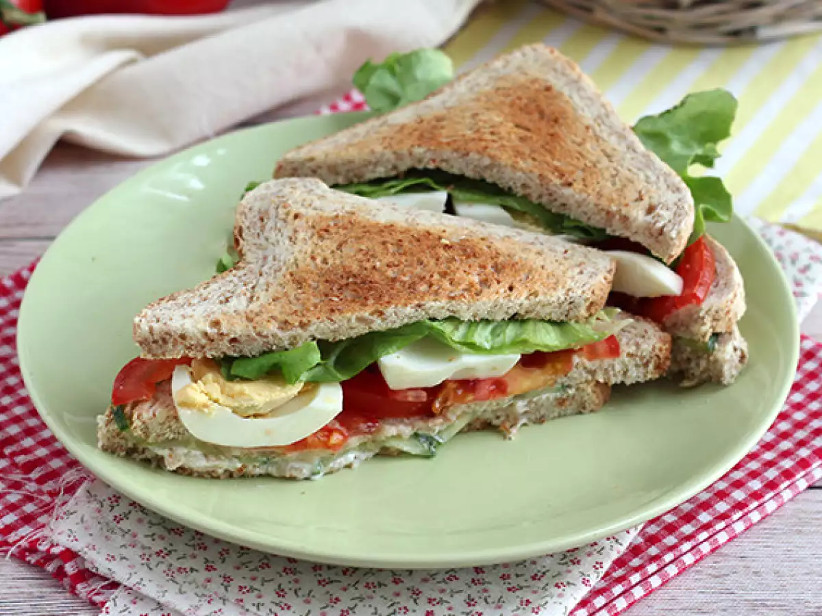 Sandwich Klub Vegetarian - foto 4