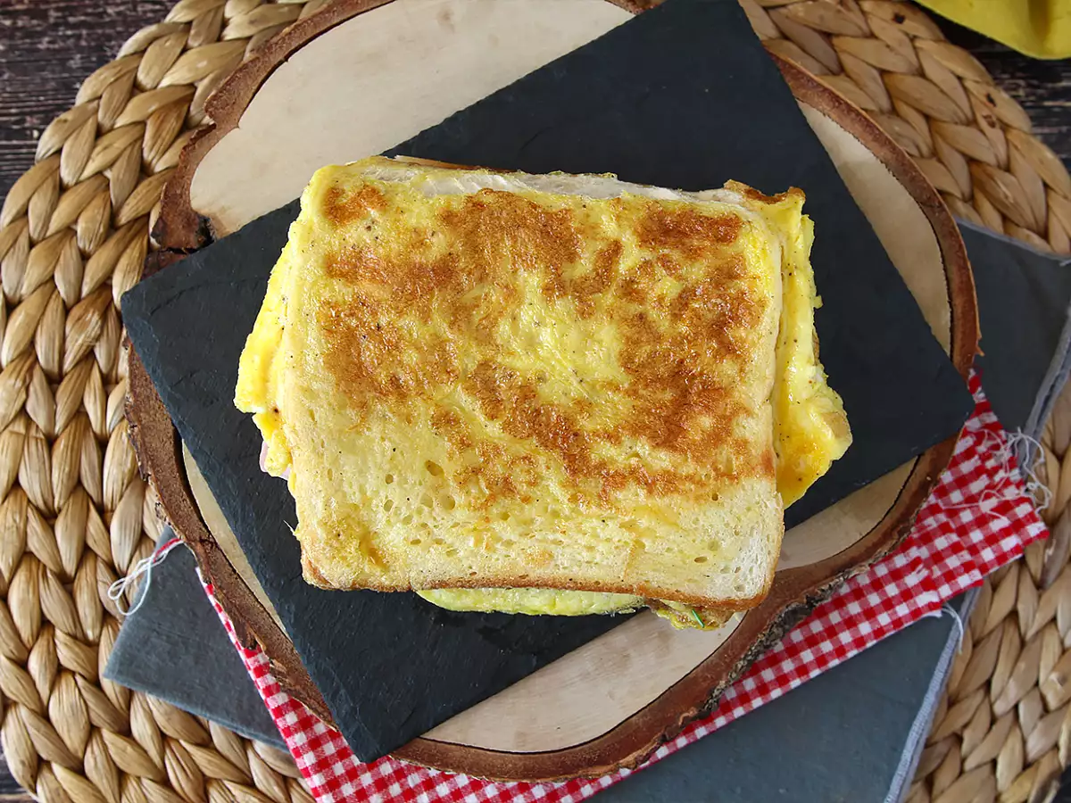 Sandwich Omelet Ekspres ala French Toast – Trik Sandwich Telur - foto 4