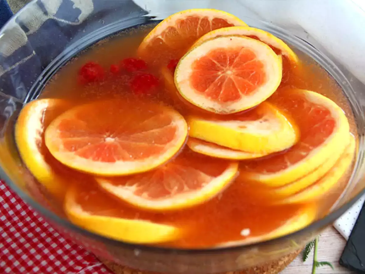 Sangria merah muda dengan anggur rosé - foto 2