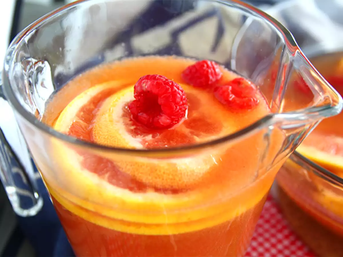 Sangria merah muda dengan anggur rosé - foto 4