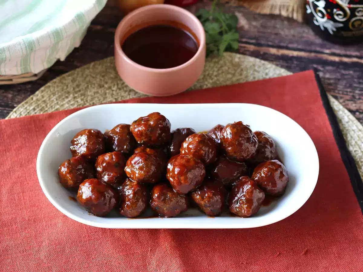 Saus ala barbekyu asam manis buatan sendiri: resep mudah, siap dalam waktu singkat - foto 2