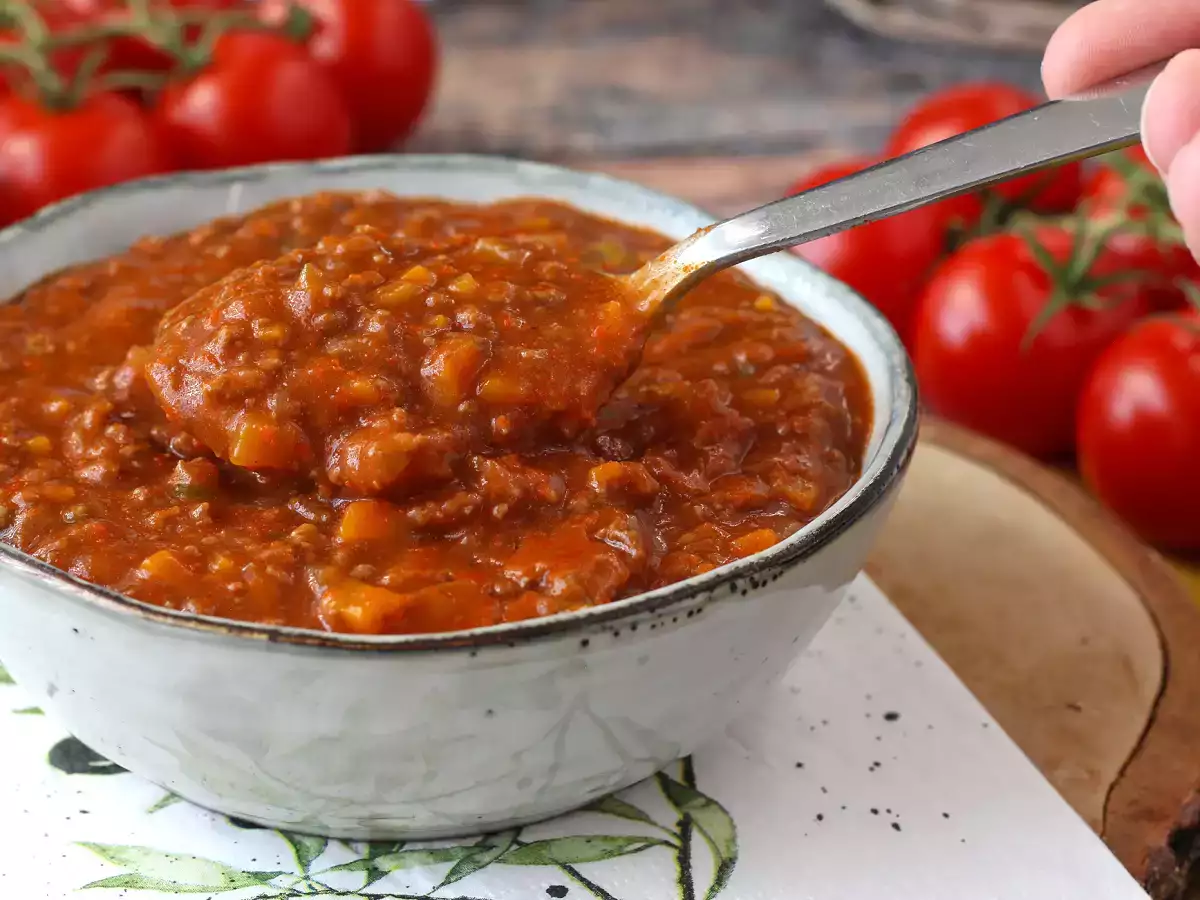 Saus bolognese buatan sendiri - ragù alla bolognese