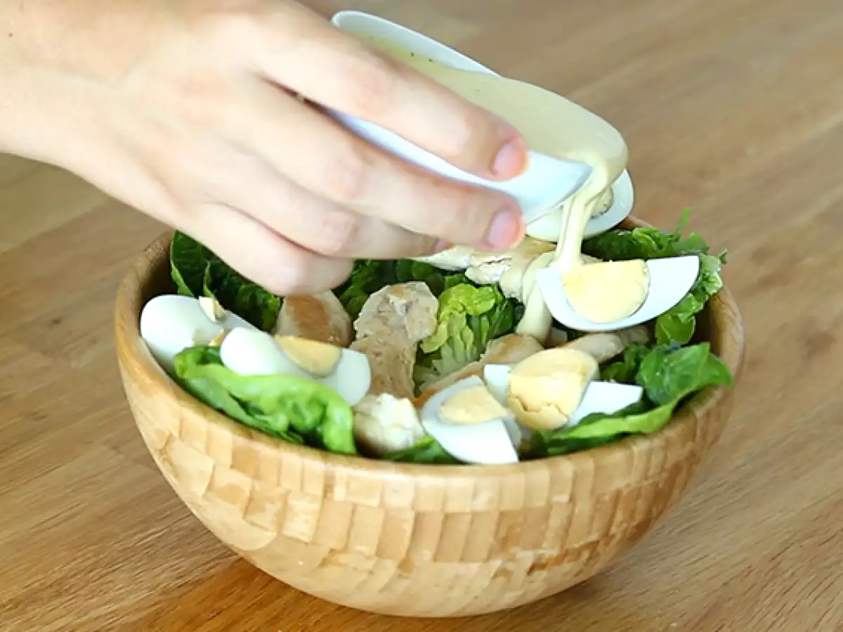 Saus Caesar buatan sendiri