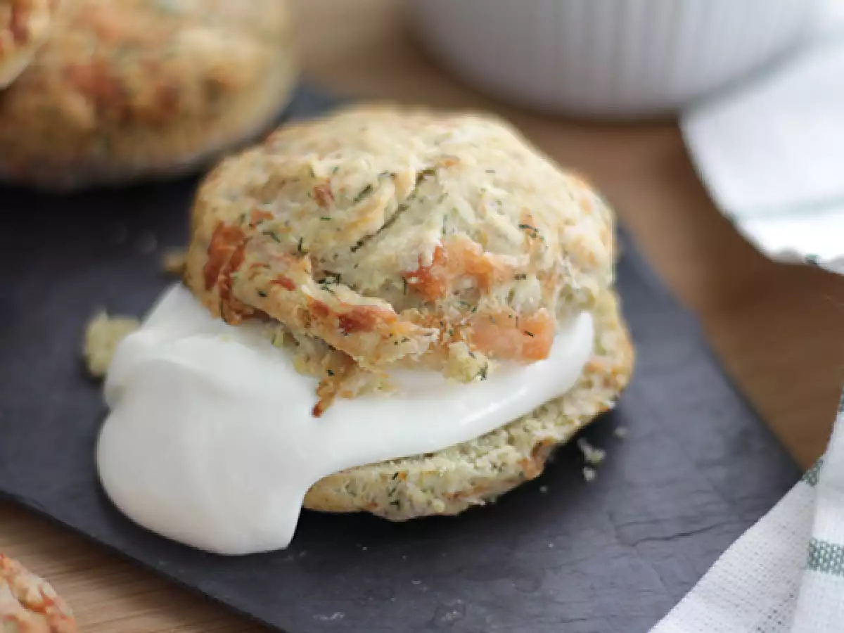 Scone Salmon Asap dan Dill - foto 3