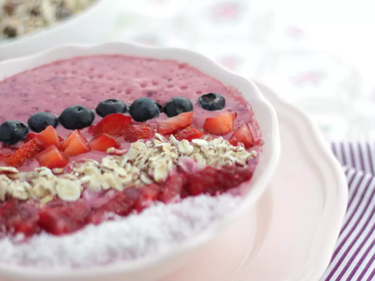 Smoothie Bowl Buah Beri - foto 3