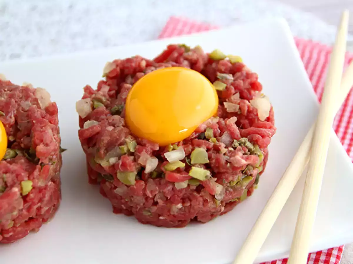 Steak Tartare Daging Sapi