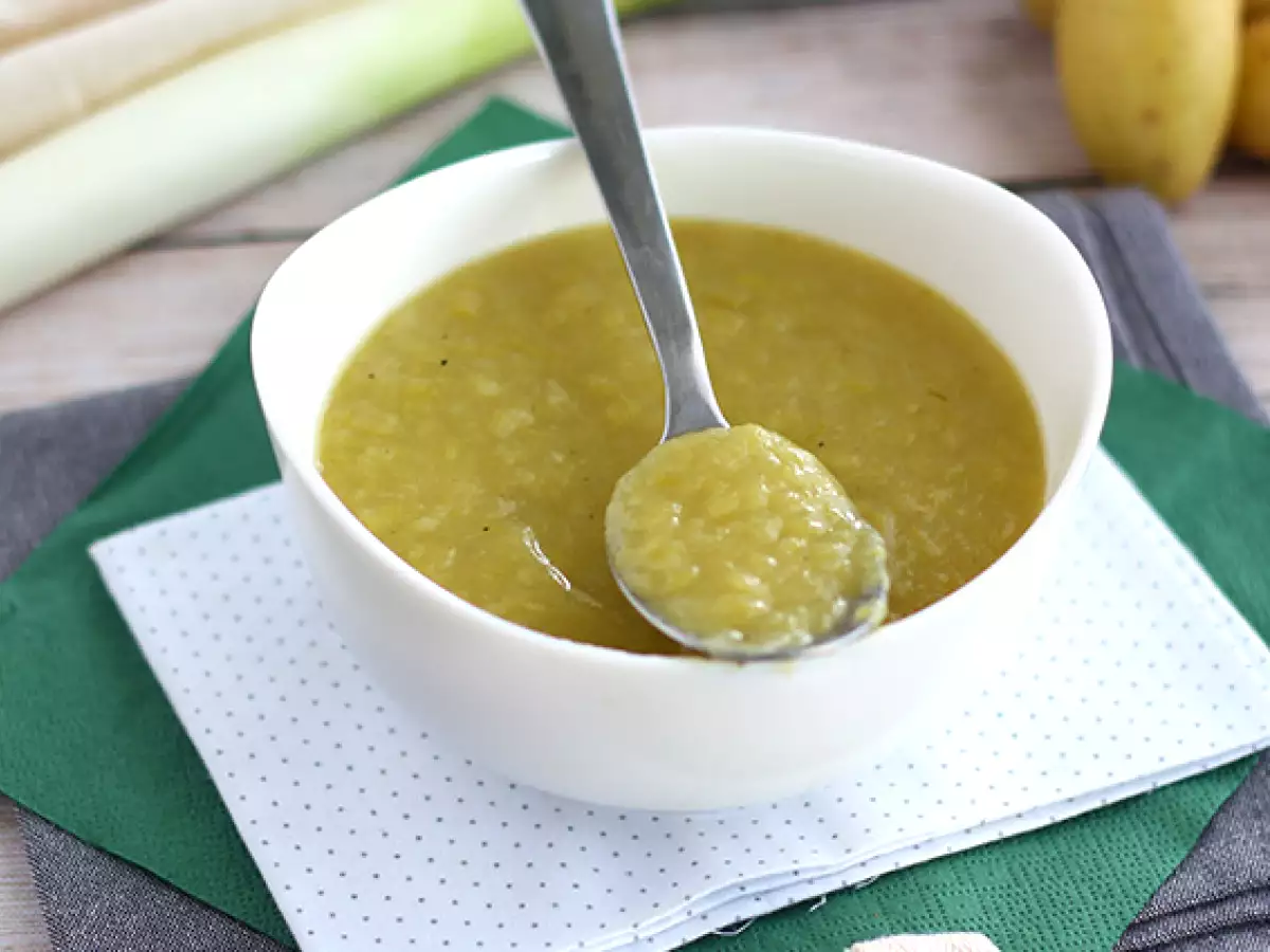 Sup daun bawang dan kentang yang cepat dan mudah - foto 2