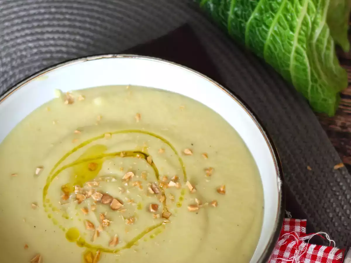 Sup Krim Kale dan Kentang dengan Panci Presto - foto 2