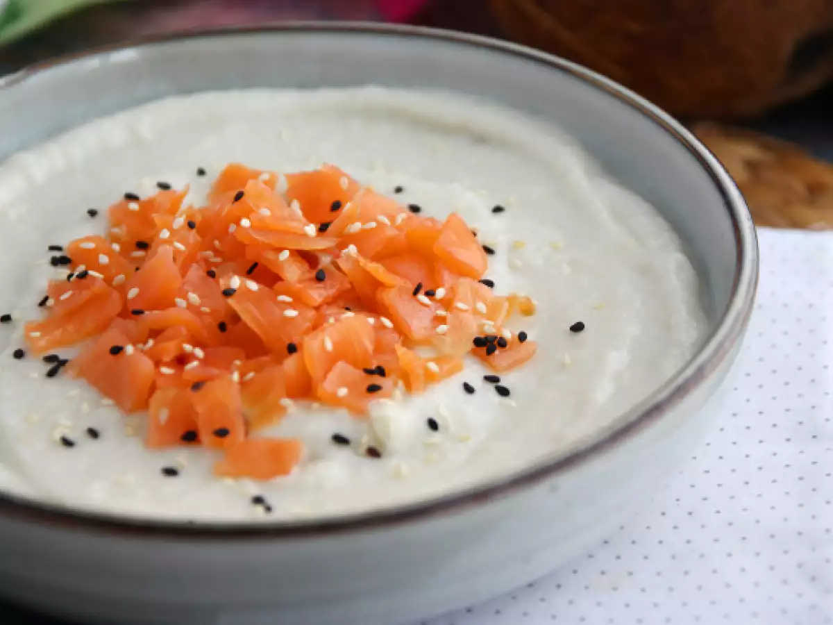 Sup Krim Kembang Kol dengan Santan dan Salmon Asap - foto 2