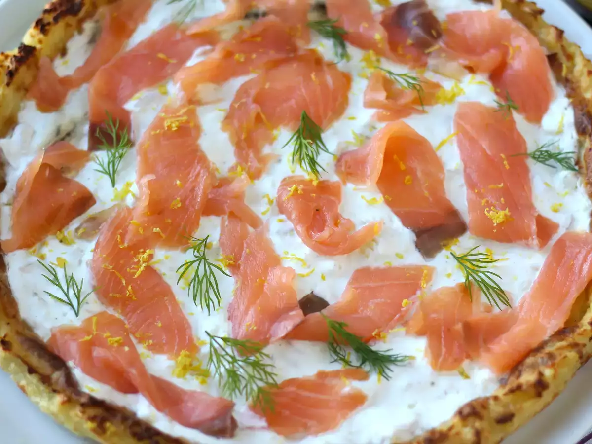 Tart salmon asap dengan bahan dasar kentang - foto 4
