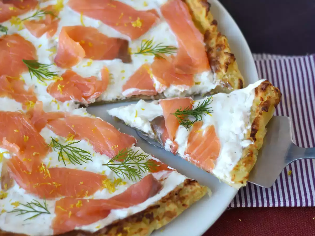 Tart Salmon Asap dengan Kulit dari Kentang - foto 3