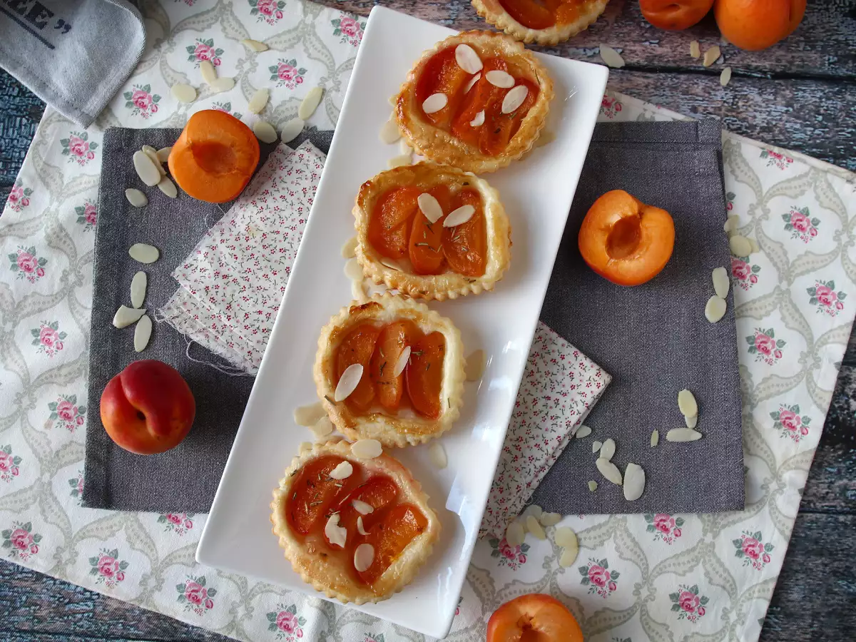 Tarte Tatin Mini Aprikot, Hidangan Penutup Cepat untuk Menyambut Tamu! - foto 5
