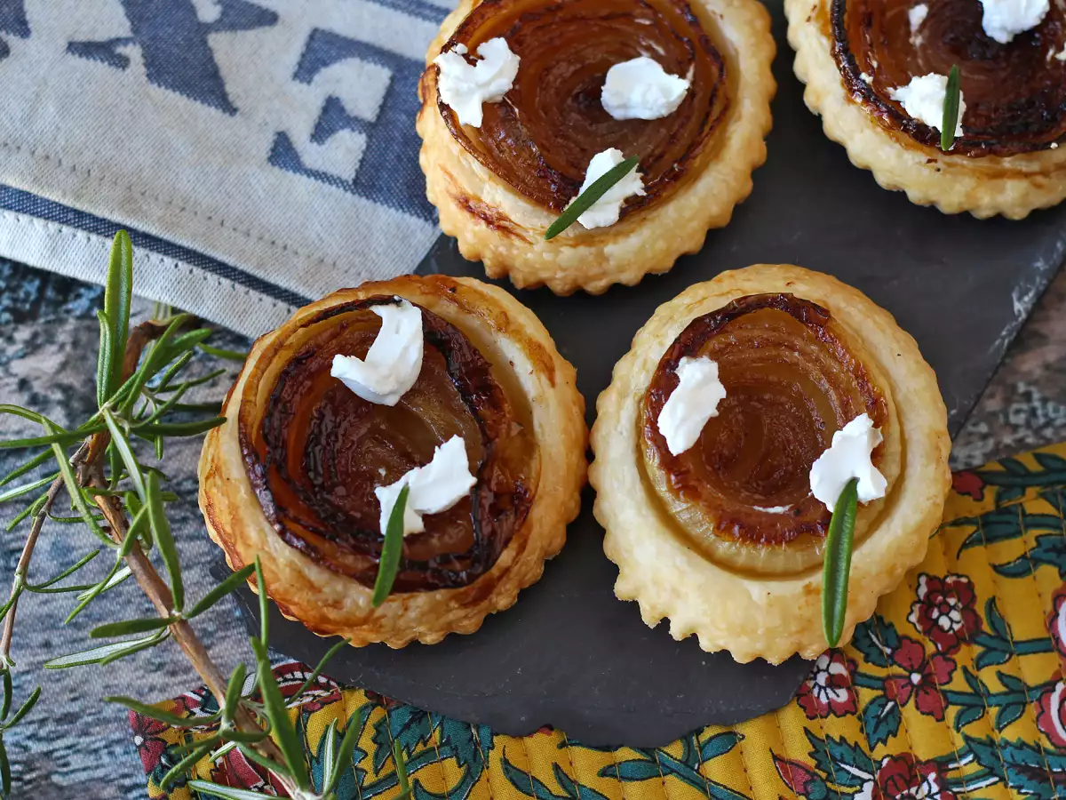Tartlet Tatin Bawang Bombay - foto 4