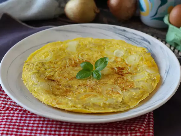 Resep Telur dadar bawang bombai: resep lezat dan mudah dibuat