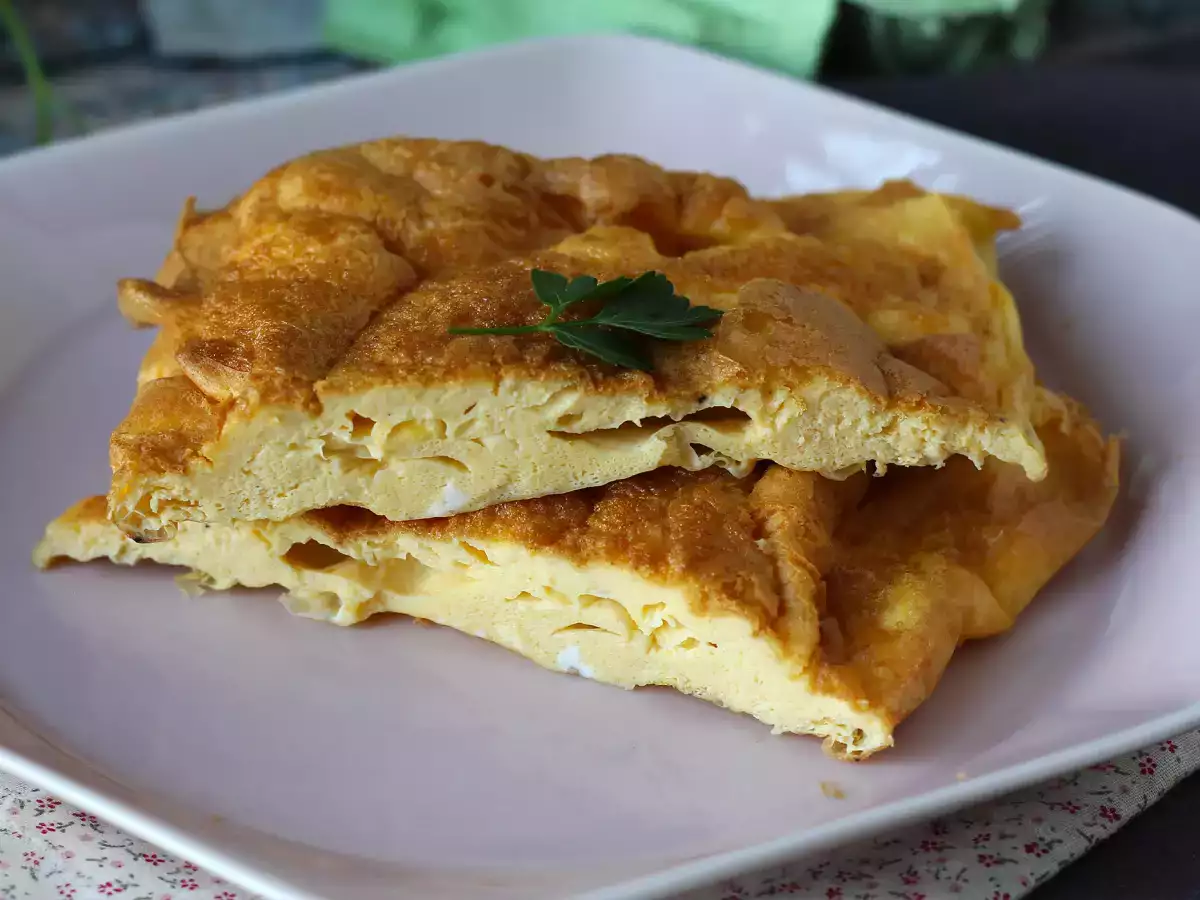 Telur dadar dalam penggorengan udara, resep ringan tanpa mengotori apa pun di dapur! - foto 3